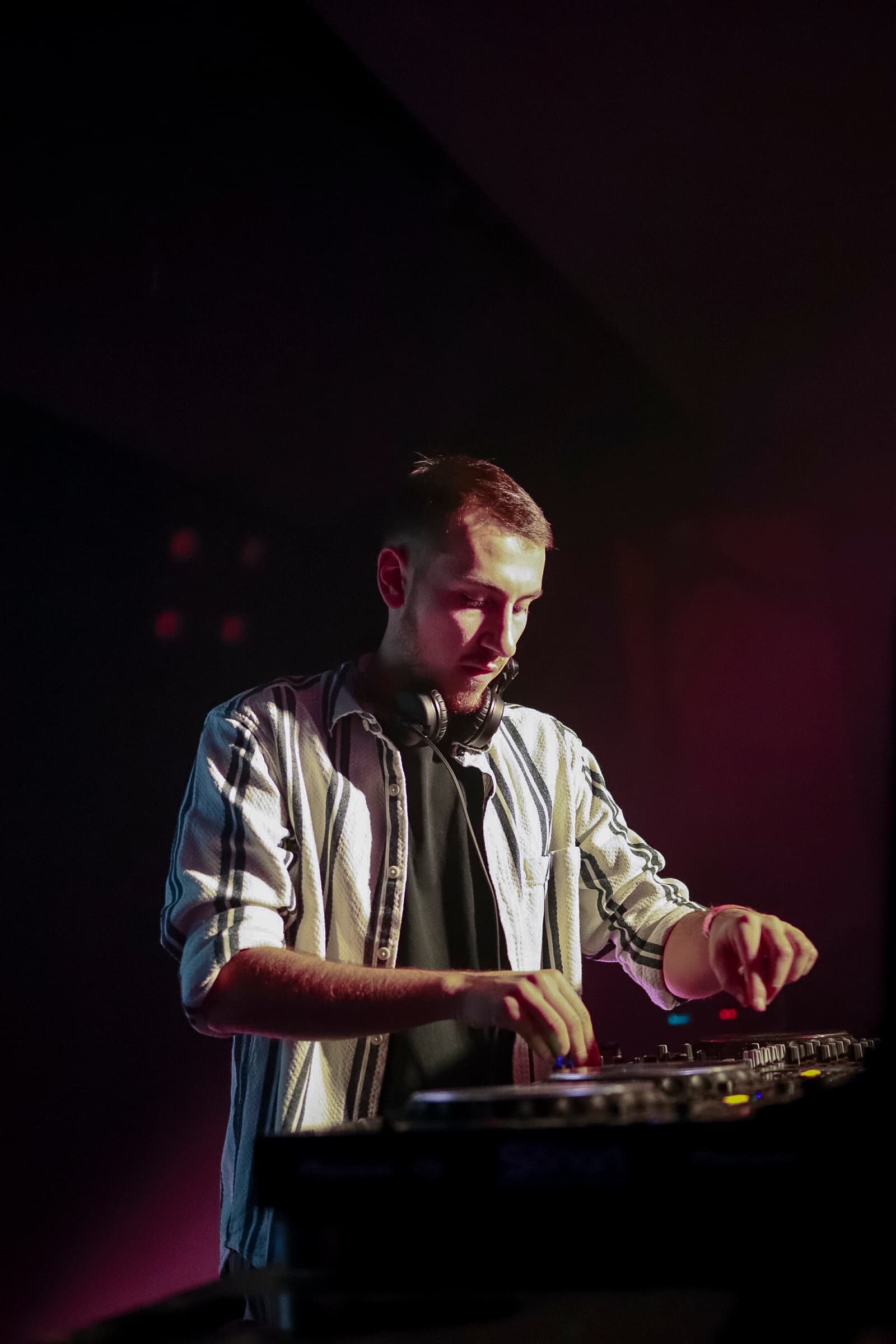 SAM-D MUSIC